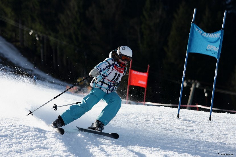 Vereinsriesentorlauf in Kössen