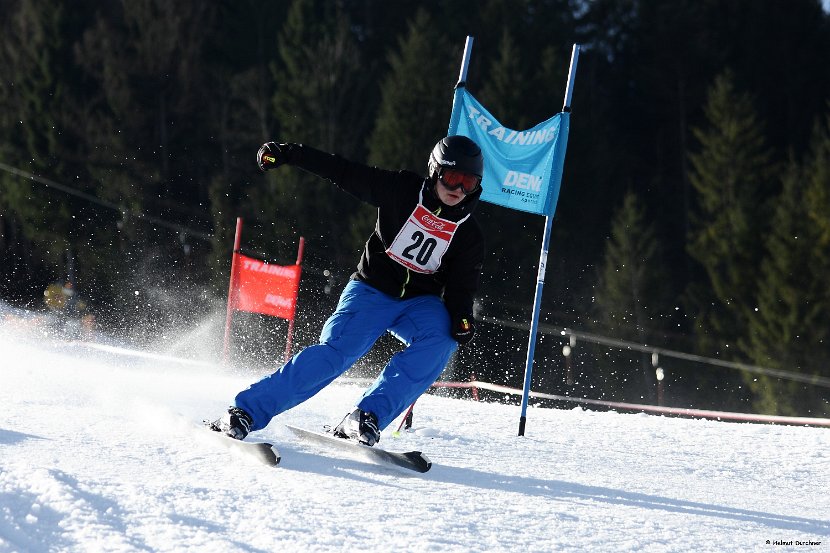 Vereinsriesentorlauf in Kössen