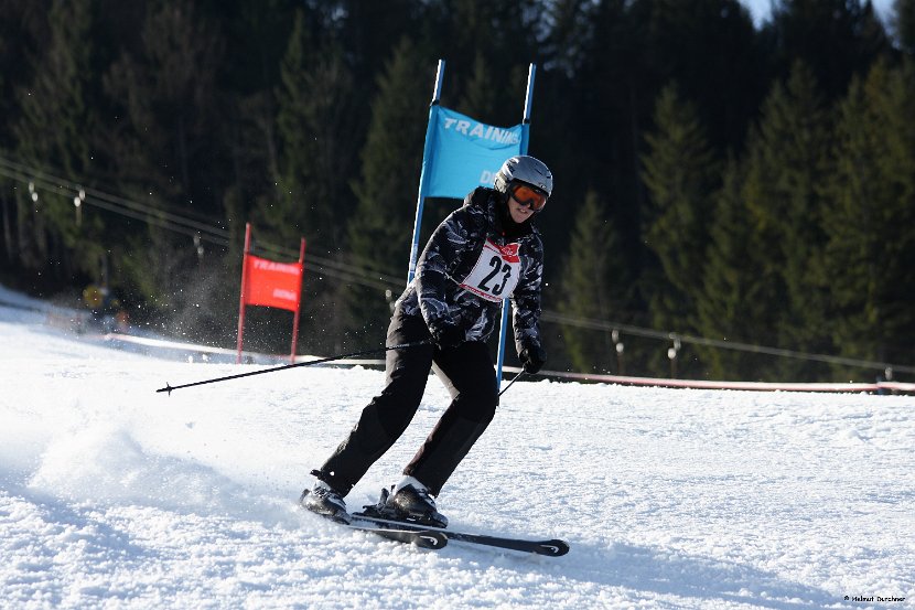 Vereinsriesentorlauf in Kössen