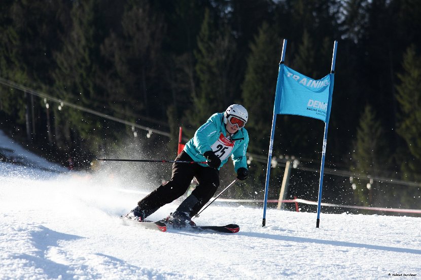 Vereinsriesentorlauf in Kössen